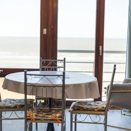 Апартаменты Sun 0603 Синт-Идесбалд